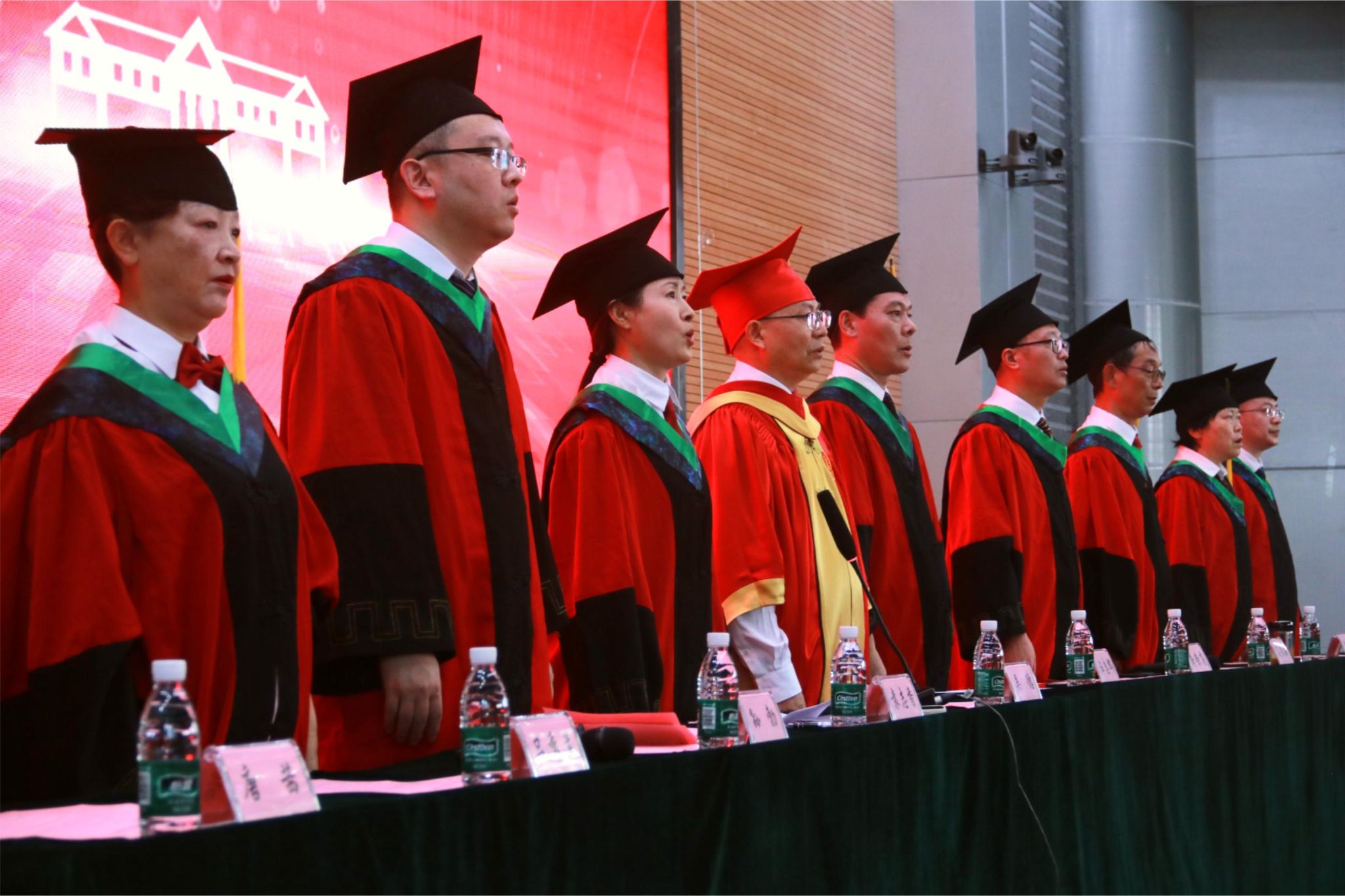 英国上市公司365